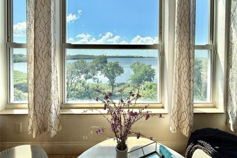 Купить виллу или дом в Тарпон-Спрингс, Флорида 10 комнат, 380.16м2, № 1851359 - фото 19