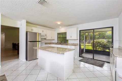 Casa en venta en Palm Coast, Florida, 4 dormitorios, 187.85 m2 № 2205689 - foto 17