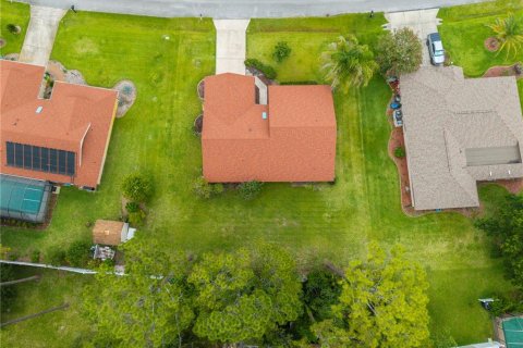 Casa en venta en Palm Coast, Florida, 4 dormitorios, 187.85 m2 № 2205689 - foto 5