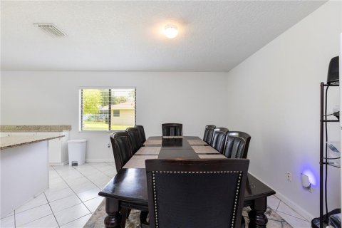 Casa en venta en Palm Coast, Florida, 4 dormitorios, 187.85 m2 № 2205689 - foto 24
