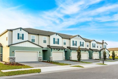 Townhouse in Ocoee, Florida 3 bedrooms, 179.77 sq.m. № 2142870