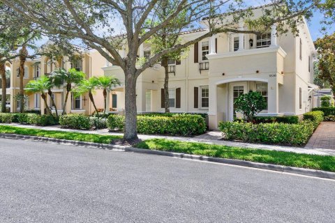 Touwnhouse à Jupiter, Floride 4 chambres, 170.01 m2 № 2385500