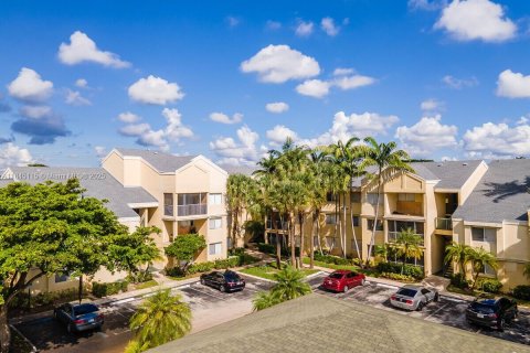 Condominio en venta en Tamarac, Florida, 1 dormitorio, 57.13 m2 № 1962705 - foto 29