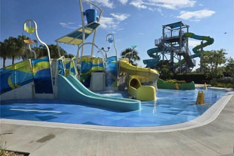 Adosado en venta en Davenport, Florida, 5 dormitorios, 201.32 m2 № 2230066 - foto 25