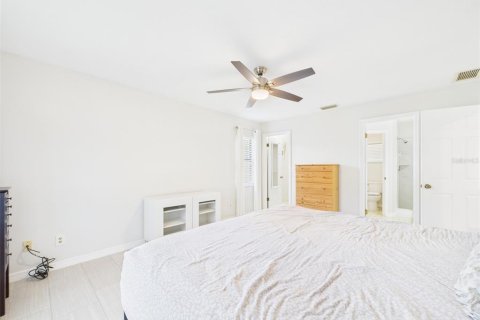 House in Summerfield, Florida 3 bedrooms, 164.99 sq.m. № 1761395 - photo 19