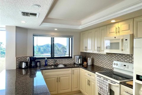 Copropriété à louer à Clearwater, Floride: 2 chambres, 136.01 m2 № 2122965 - photo 4