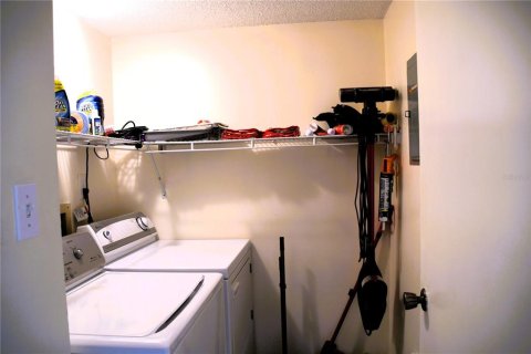 Condo in Punta Gorda, Florida, 2 bedrooms  № 1719219 - photo 25