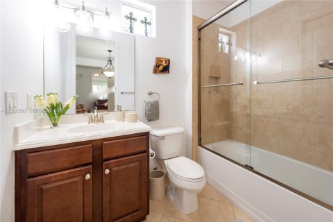 Touwnhouse à vendre à Sunrise, Floride: 4 chambres, 176.05 m2 № 2066847 - photo 18