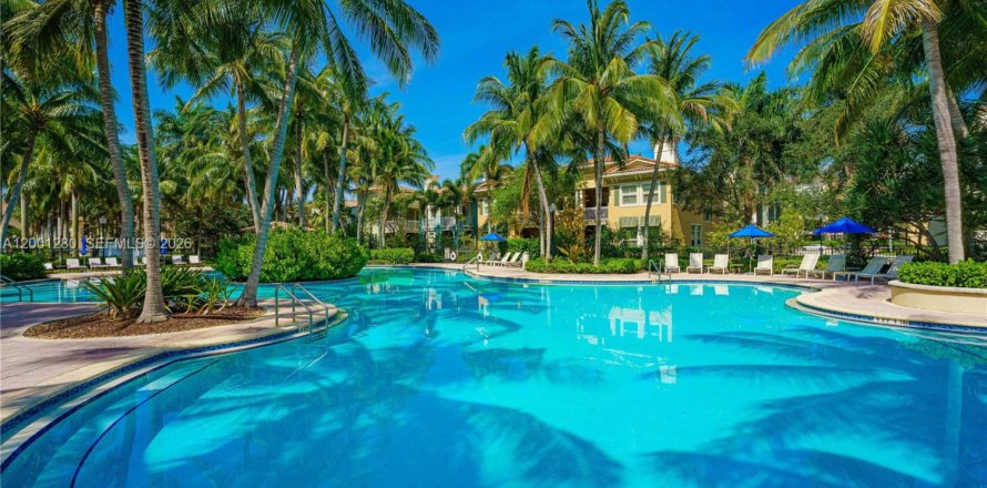 Touwnhouse à Sunrise, Floride 4 chambres, 176.05 m2 № 2066847