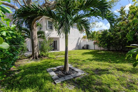 House in West Palm Beach, Florida 4 bedrooms, 213.3 sq.m. № 1696239 - photo 24