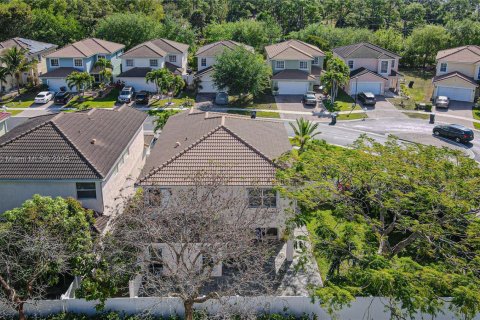 House in West Palm Beach, Florida 4 bedrooms, 213.3 sq.m. № 1696239 - photo 9