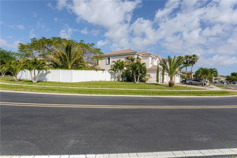 House in West Palm Beach, Florida 4 bedrooms, 213.3 sq.m. № 1696239 - photo 18