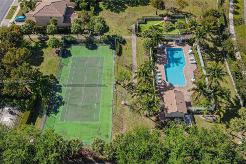 House in West Palm Beach, Florida 4 bedrooms, 213.3 sq.m. № 1696239 - photo 16