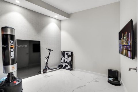 Купить кондоминиум в Майами, Флорида 2 спальни, 144.83м2, № 1986449 - фото 19