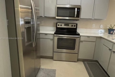 Condominio en alquiler en Davie, Florida, 3 dormitorios, 102.47 m2 № 1949794 - foto 6