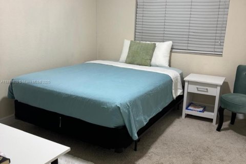 Condominio en alquiler en Davie, Florida, 3 dormitorios, 102.47 m2 № 1949794 - foto 16