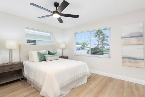 Villa ou maison à vendre à Pinellas Park, Floride: 2 chambres, 108.23 m2 № 2220412 - photo 21