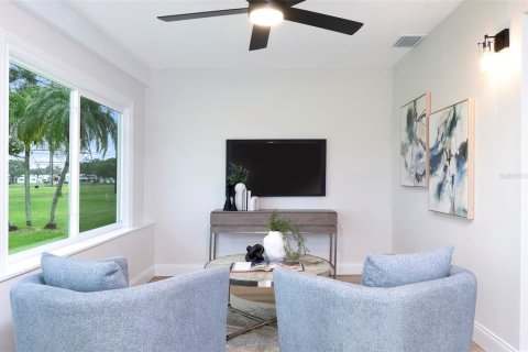 Villa ou maison à vendre à Pinellas Park, Floride: 2 chambres, 108.23 m2 № 2220412 - photo 16