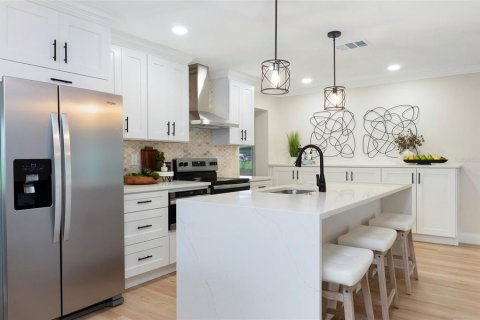 Villa ou maison à vendre à Pinellas Park, Floride: 2 chambres, 108.23 m2 № 2220412 - photo 11
