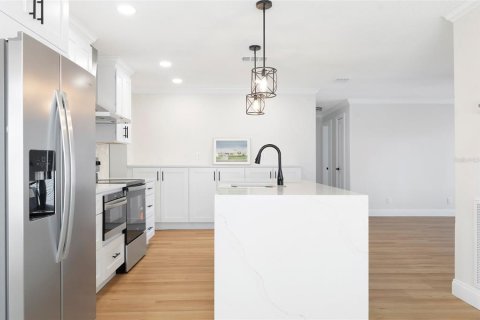 Villa ou maison à vendre à Pinellas Park, Floride: 2 chambres, 108.23 m2 № 2220412 - photo 13