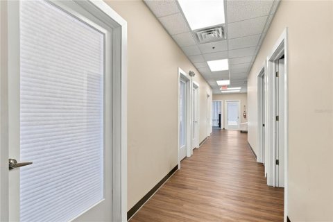 Immobilier commercial à vendre à Valrico, Floride: 1862.69 m2 № 2425279 - photo 13