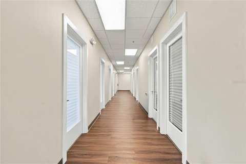 Immobilier commercial à vendre à Valrico, Floride: 1862.69 m2 № 2425279 - photo 19
