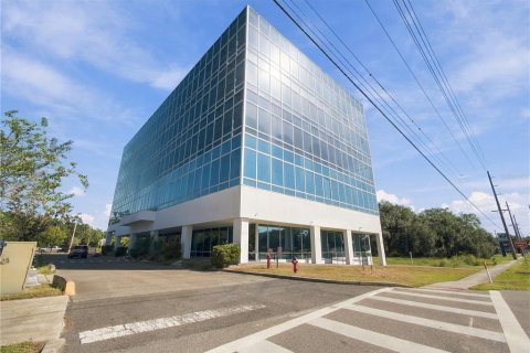 Immobilier commercial à Valrico, Floride 1862.69 m2 № 2425279