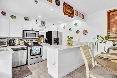 Adosado en venta en Pembroke Park, Florida, 2 dormitorios, 97.18 m2 № 2154293 - foto 10