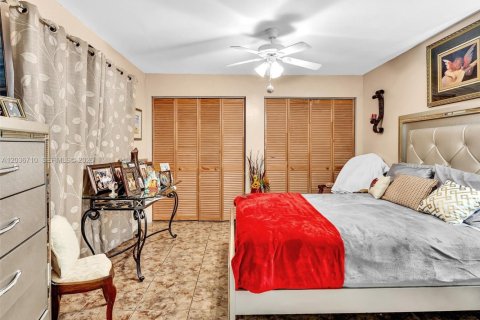 Adosado en venta en Pembroke Park, Florida, 2 dormitorios, 97.18 m2 № 2154293 - foto 25