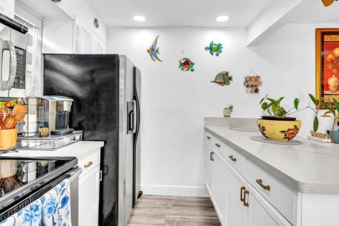 Adosado en venta en Pembroke Park, Florida, 2 dormitorios, 97.18 m2 № 2154293 - foto 14