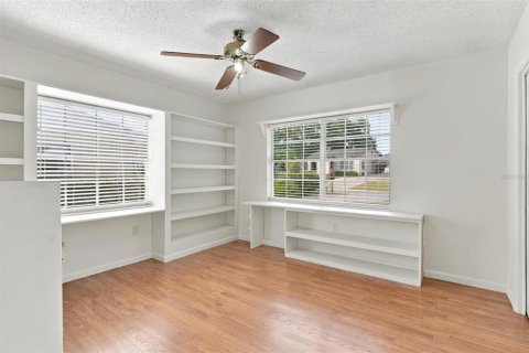 Villa ou maison à vendre à Leesburg, Floride: 3 chambres, 177.63 m2 № 2398269 - photo 19