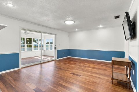 Villa ou maison à vendre à Leesburg, Floride: 3 chambres, 177.63 m2 № 2398269 - photo 10
