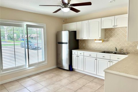 Propiedad comercial en alquiler en Lake Placid, Florida, 159.98 m2 № 1829858 - foto 13