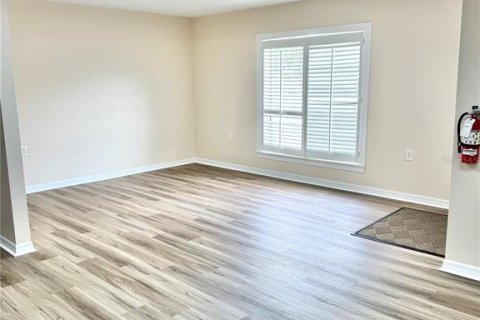 Propiedad comercial en alquiler en Lake Placid, Florida, 159.98 m2 № 1829858 - foto 7