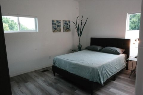Apartment in Saint Petersburg, Florida 2 bedrooms, 85.93 sq.m. № 1777349 - photo 16