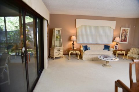 Casa en venta en Longwood, Florida, 3 dormitorios, 191.94 m2 № 1910269 - foto 13