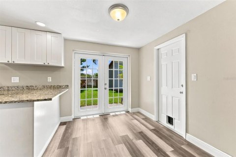 Villa ou maison à vendre à Clearwater, Floride: 3 chambres, 83.61 m2 № 2354643 - photo 12