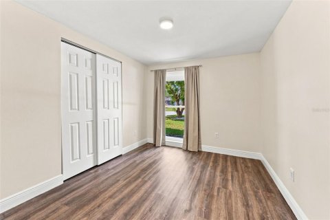 Villa ou maison à vendre à Clearwater, Floride: 3 chambres, 83.61 m2 № 2354643 - photo 17