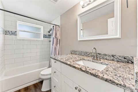 Villa ou maison à vendre à Clearwater, Floride: 3 chambres, 83.61 m2 № 2354643 - photo 23