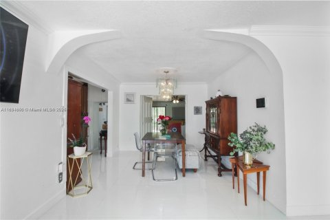 Villa ou maison à vendre à Homestead, Floride: 4 chambres, 149.57 m2 № 1978762 - photo 5