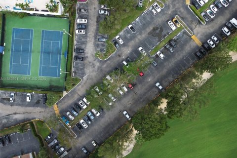 Condo in Aventura, Florida, 2 bedrooms  № 2061207 - photo 19