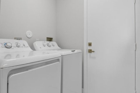 Casa en venta en Boca Raton, Florida, 2 dormitorios, 117.24 m2 № 2010112 - foto 19