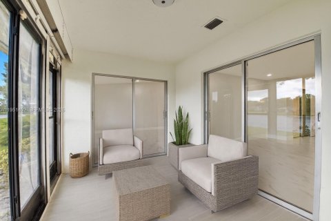 Casa en venta en Boca Raton, Florida, 2 dormitorios, 117.24 m2 № 2010112 - foto 4