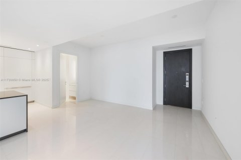Condominio en venta en Miami, Florida, 2 dormitorios, 146.6 m2 № 1480636 - foto 14