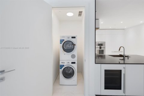 Condominio en venta en Miami, Florida, 2 dormitorios, 146.6 m2 № 1480636 - foto 29