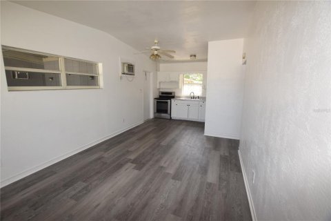 Apartment in Orlando, Florida 2 bedrooms, 62.43 sq.m. № 1833471 - photo 8