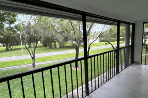 Copropriété à vendre à Delray Beach, Floride: 2 chambres, 90.67 m2 № 2077557 - photo 16