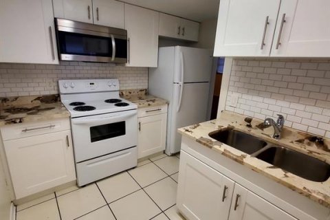 Appartement à louer à Clearwater, Floride: 2 chambres, 97.55 m2 № 1866340 - photo 12