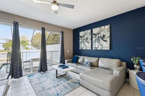 Touwnhouse à vendre à Kissimmee, Floride: 3 chambres, 133.78 m2 № 2220958 - photo 4