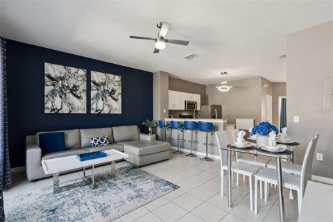 Touwnhouse à vendre à Kissimmee, Floride: 3 chambres, 133.78 m2 № 2220958 - photo 5